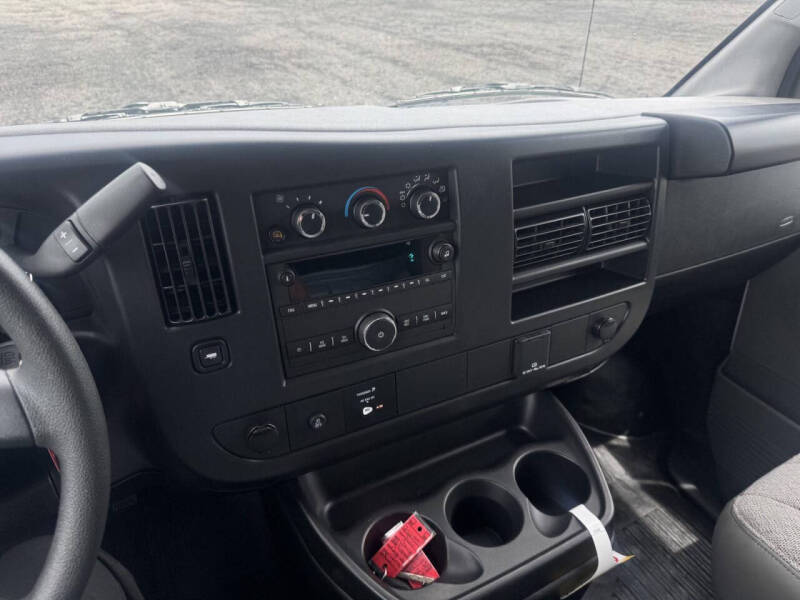 2026 Chevrolet Express 2500