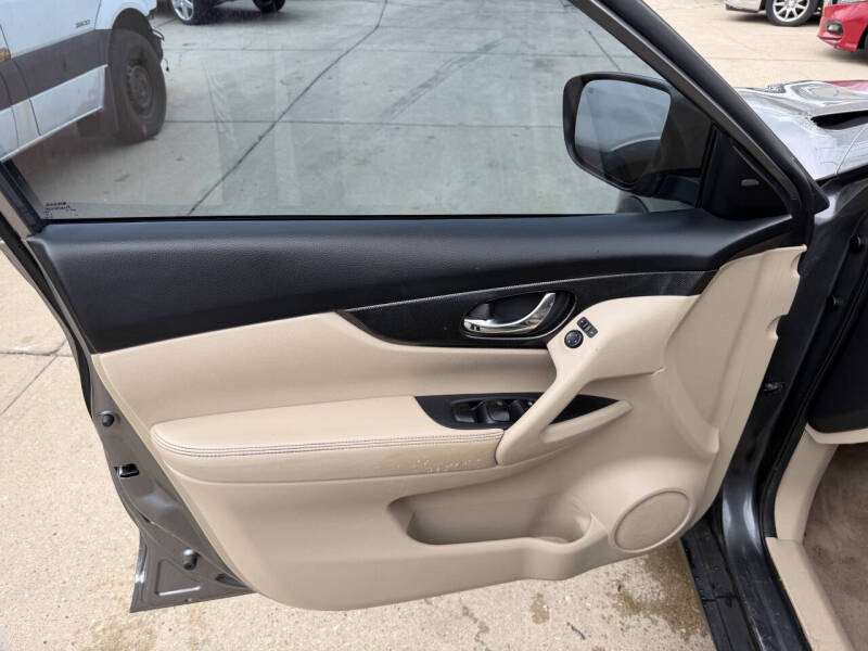 2015 Nissan Rogue SL