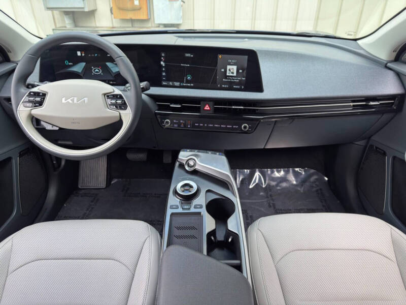 2022 Kia EV6 Wind