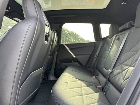 2025 BMW iX xDrive50