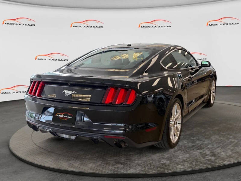 2017 Ford Mustang