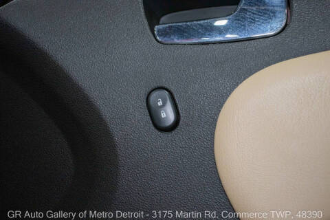 2009 Saturn SKY Red Line