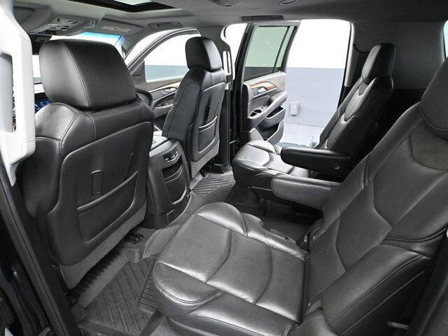 2019 Cadillac Escalade ESV Luxury