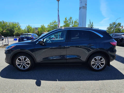2022 Ford Escape Hybrid SEL