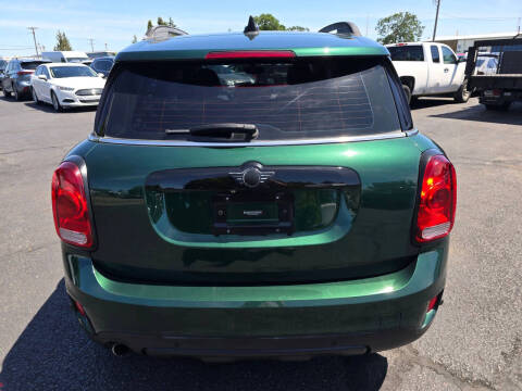 2017 MINI Countryman Cooper