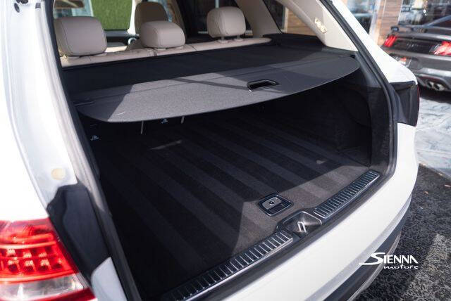 2019 Mercedes-Benz GLC GLC 300