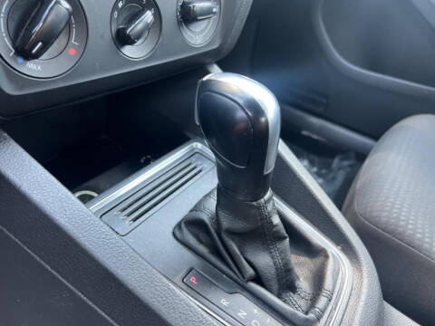 2015 Volkswagen Jetta