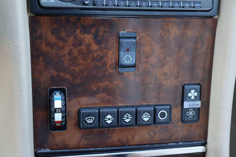 1988 Mercedes-Benz 560-Class 560 SL