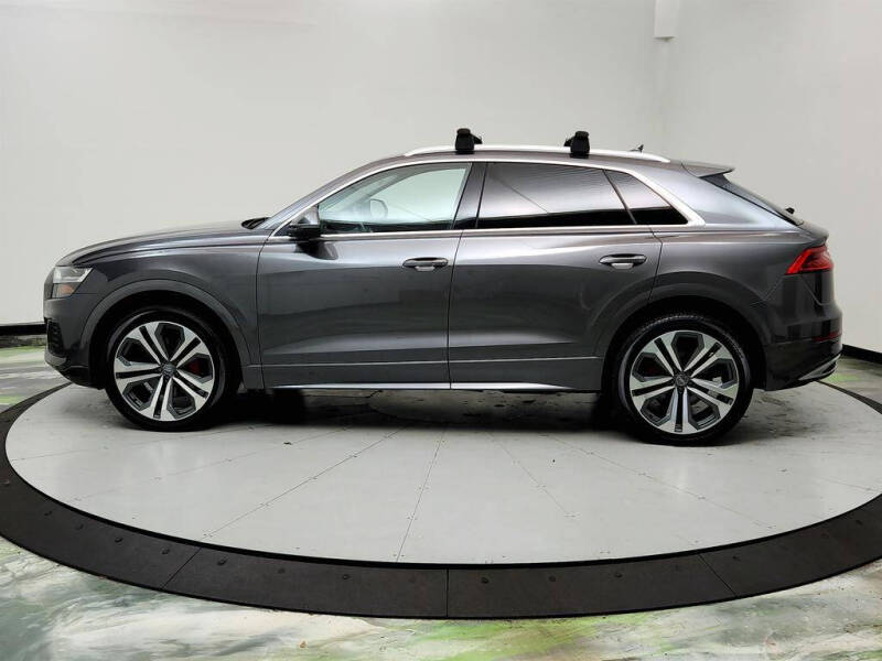 2019 Audi Q8 quattro Premium Plus 55 TFSI