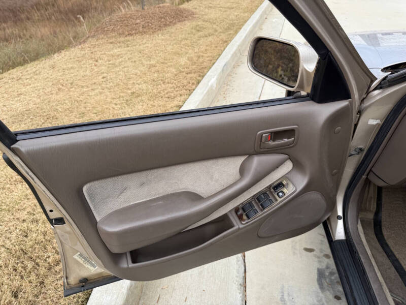 1996 Toyota Camry LE