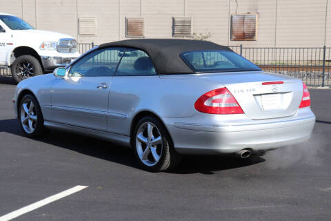 2005 Mercedes-Benz CLK CLK 320