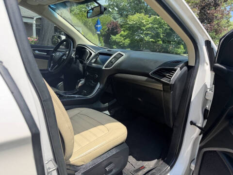 2017 Ford Edge SEL