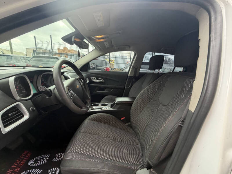 2017 Chevrolet Equinox LS