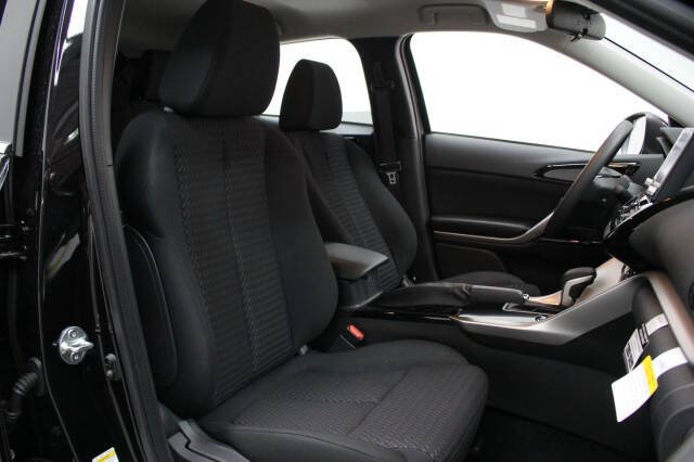 2026 Mitsubishi Eclipse Cross LE