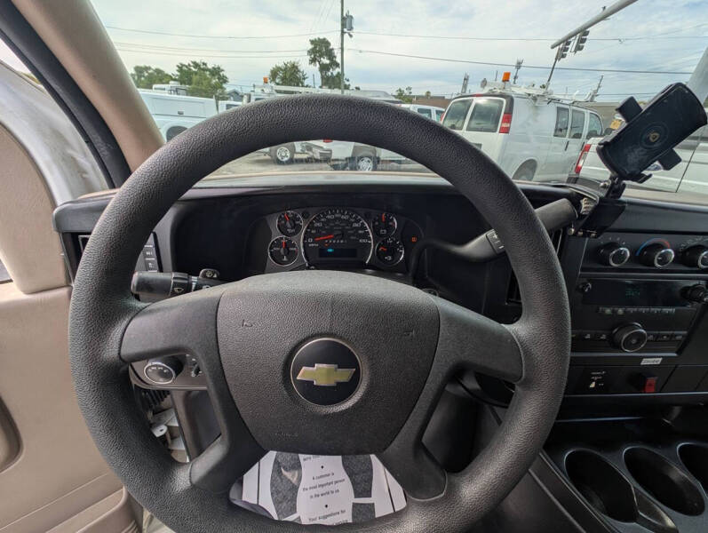 2011 Chevrolet Express 2500