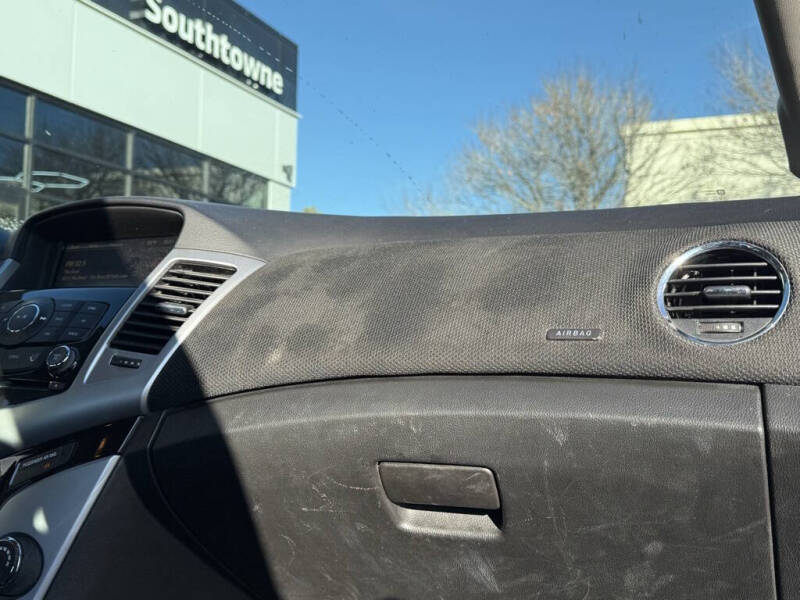 2016 Chevrolet Cruze Limited 1LT Auto