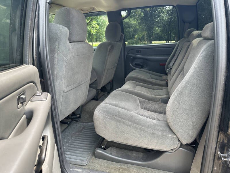 2004 Chevrolet Silverado 2500HD LT