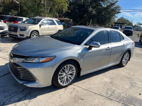 2018 Toyota Camry Hybrid XLE