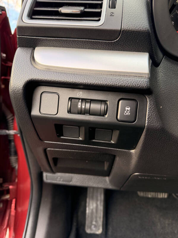 2015 Subaru Impreza 2.0i Premium