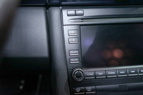 2012 Porsche Cayman R