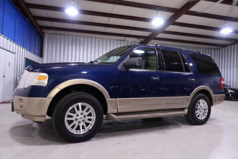 2011 Ford Expedition for sale at SOUTHWEST AUTO CENTER INC in Houston TX
