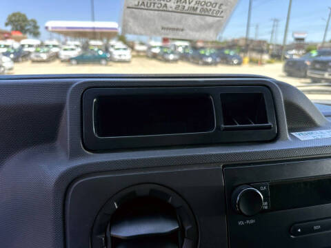 2010 Ford E-Series E-250