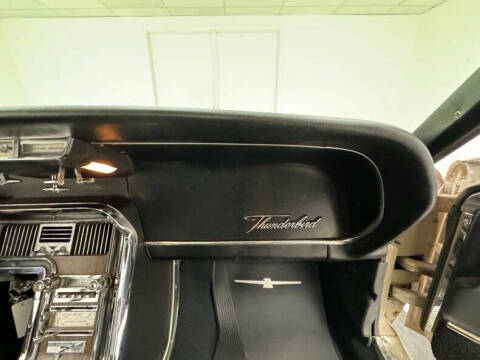 1966 Ford Thunderbird