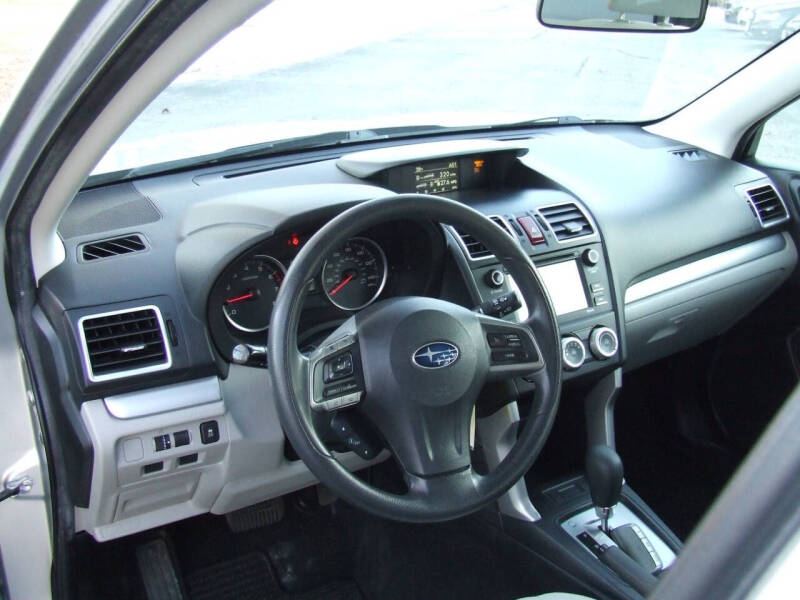 2016 Subaru Forester 2.5i