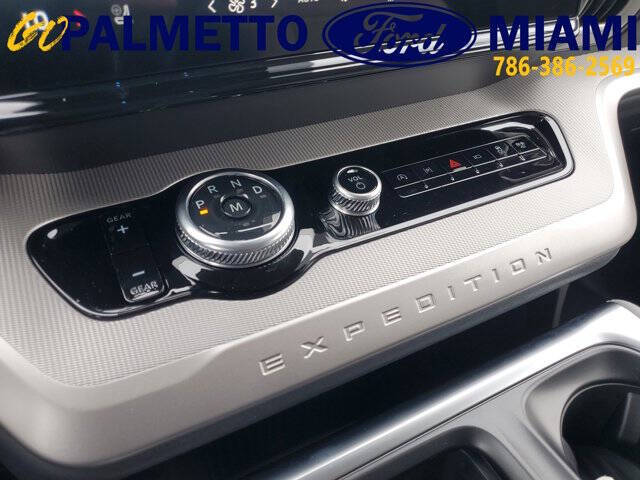 2026 Ford Expedition Active