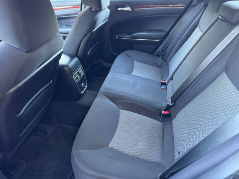 2014 Chrysler 300