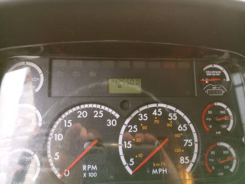 2014 Freightliner M2 106