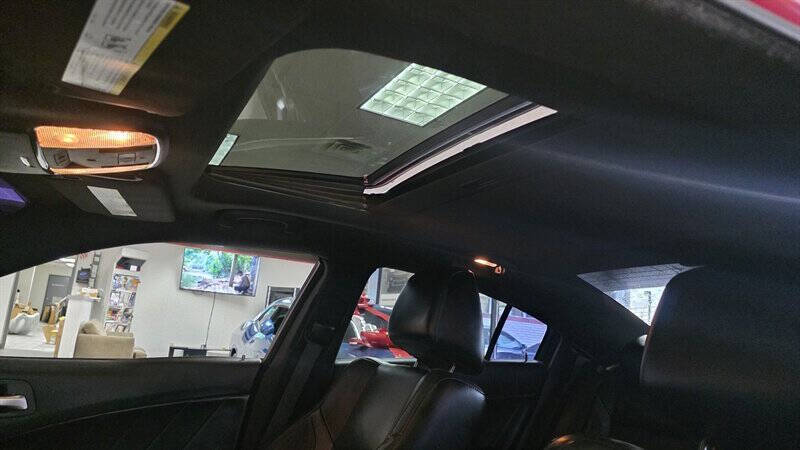 2015 Dodge Charger SXT