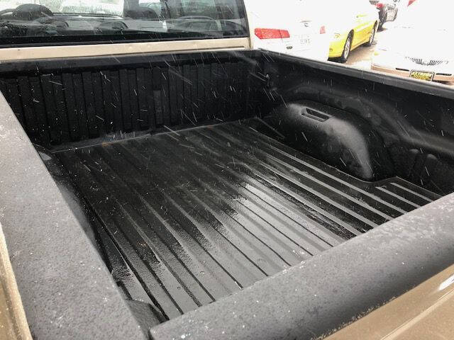 2004 Dodge Dakota for sale at Extreme Auto Plaza in Des Moines, IA