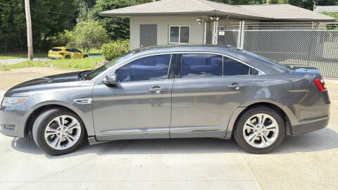 2015 Ford Taurus SEL