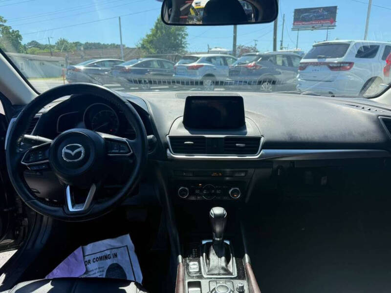 2017 Mazda MAZDA3