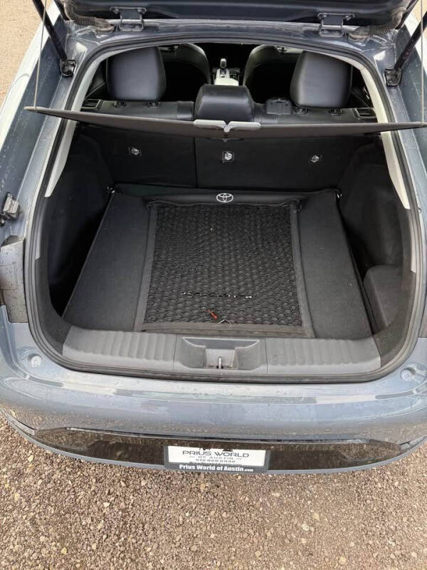 2023 Toyota Prius XLE