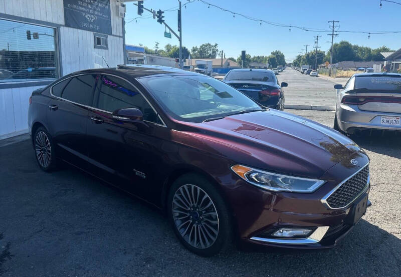 2017 Ford Fusion Energi Platinum