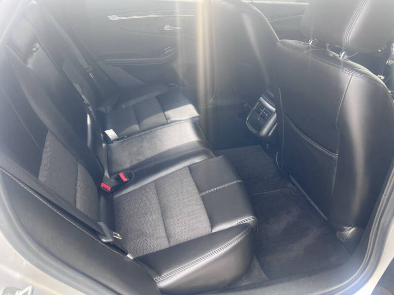 2017 Chevrolet Impala LT