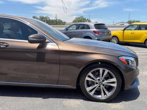 2017 Mercedes-Benz C-Class