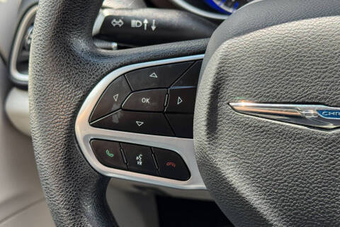 2020 Chrysler Voyager L