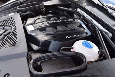 2015 Porsche Macan Turbo