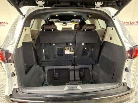 2022 Toyota Sienna Platinum 7-Passenger