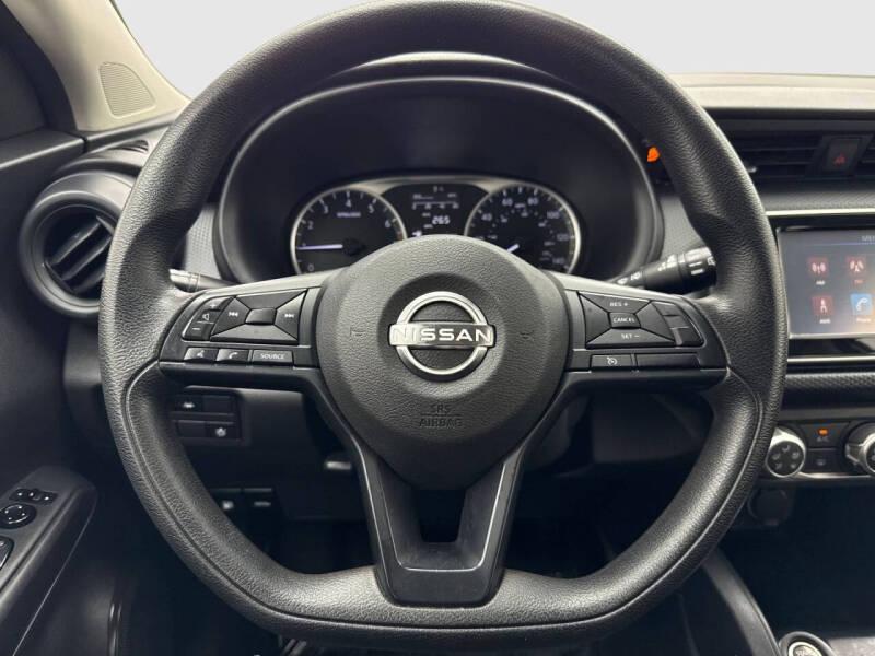 2023 Nissan Kicks S