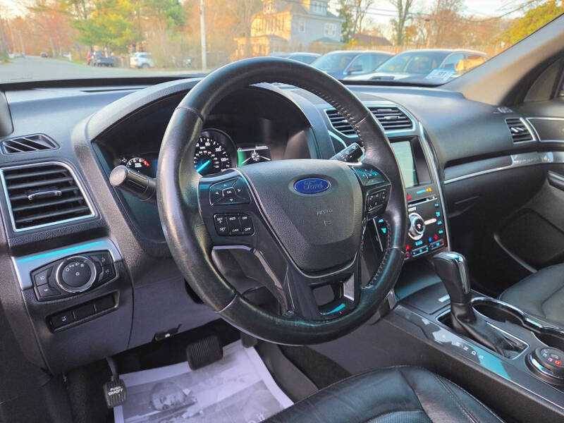 2017 Ford Explorer Limited