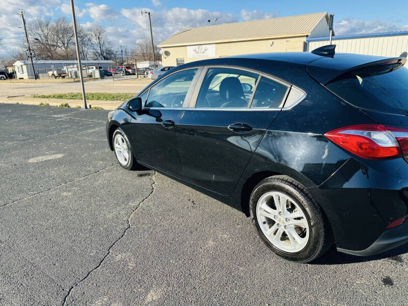 2018 Chevrolet Cruze LT Auto