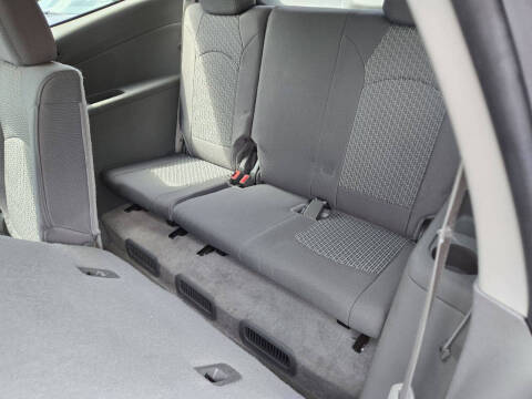 2012 Chevrolet Traverse LS