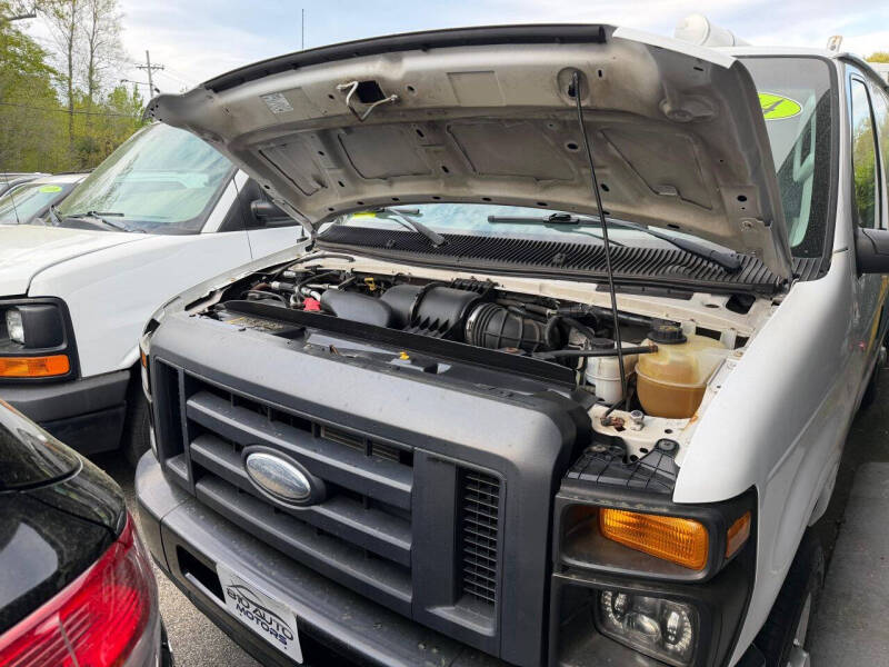 2014 Ford E-Series E-350 SD