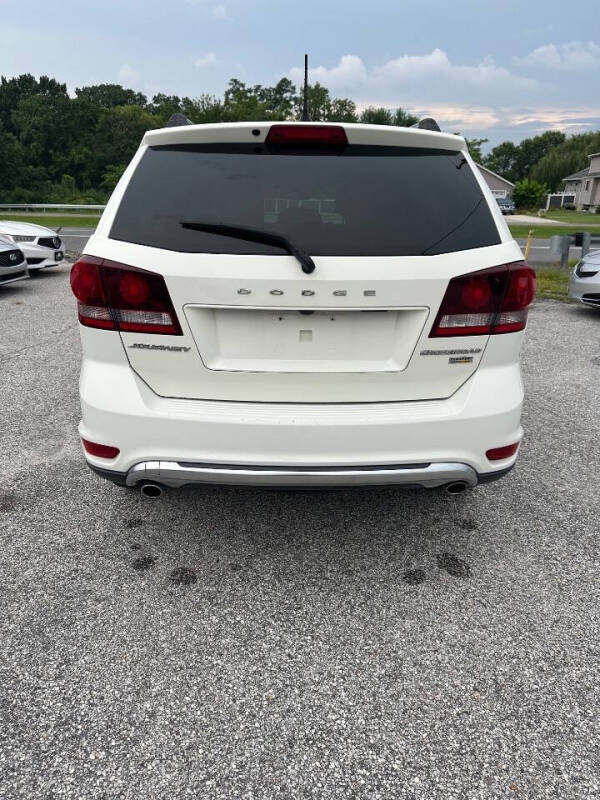 2018 Dodge Journey Crossroad