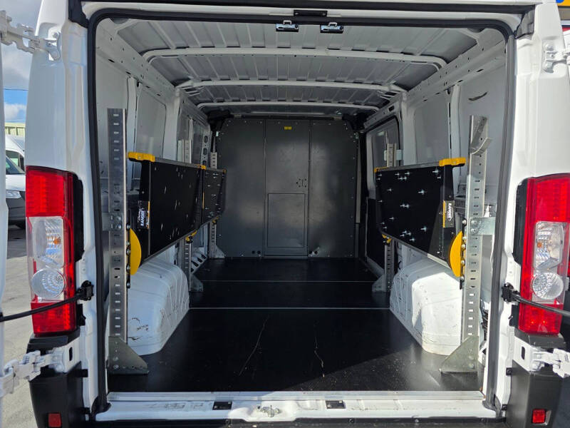 2023 RAM ProMaster 2500 136 WB