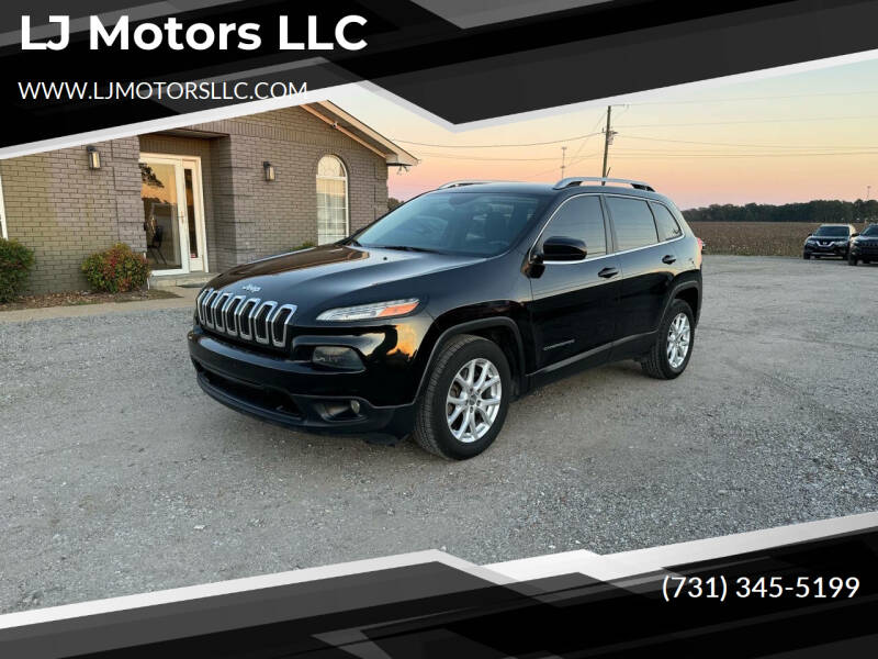 Jeep Cherokee's photo